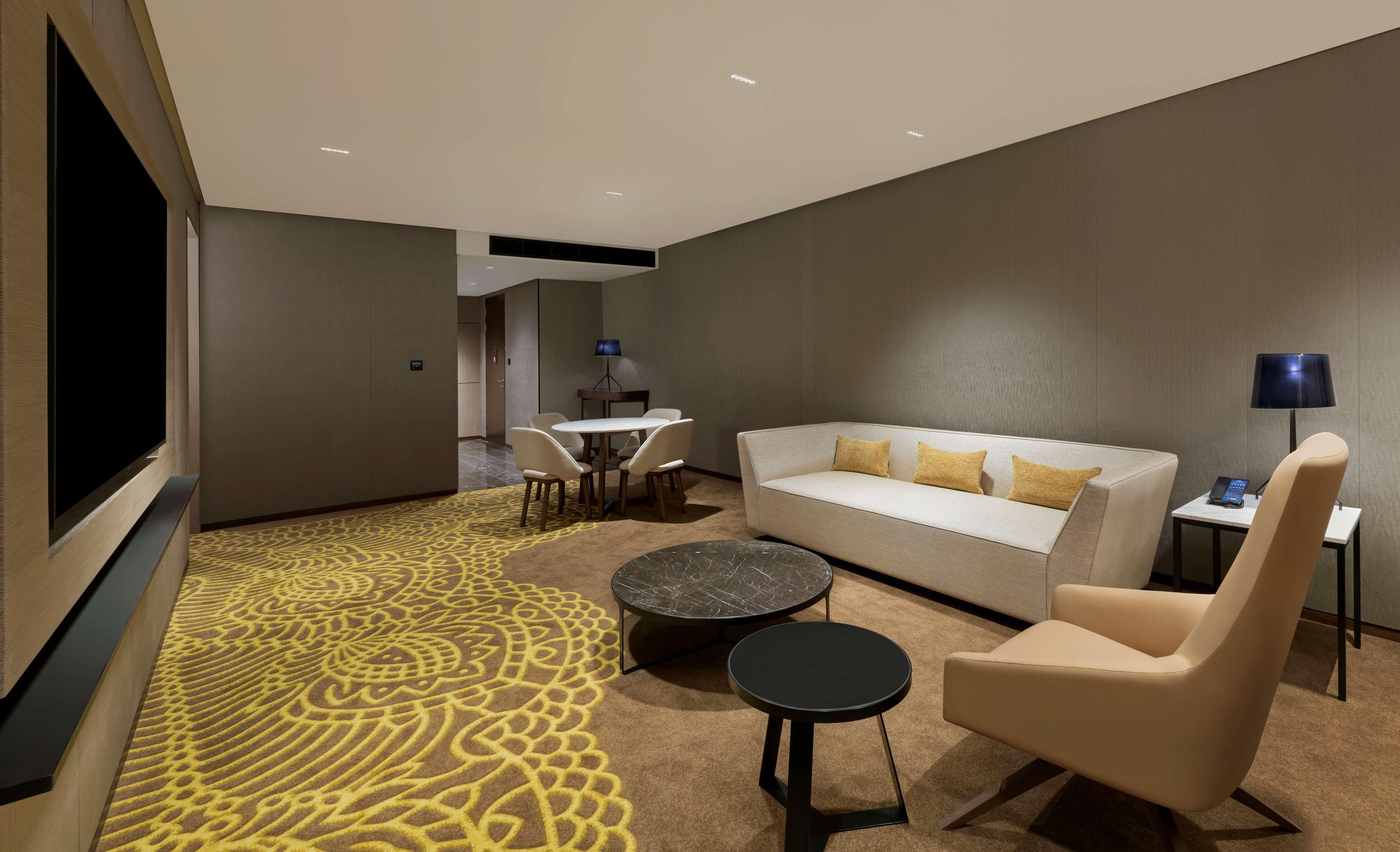 Hilton Garden Inn Bengaluru Embassy Manyata Business Park Екстер'єр фото